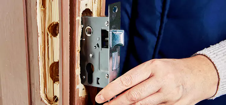 Garage Door Lock Replacement Wethersfield